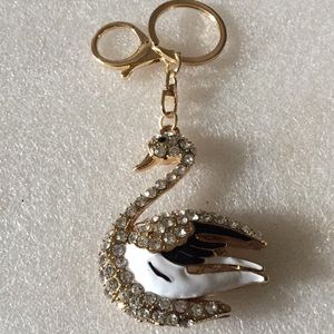 Swan rhinestone enamel keychain